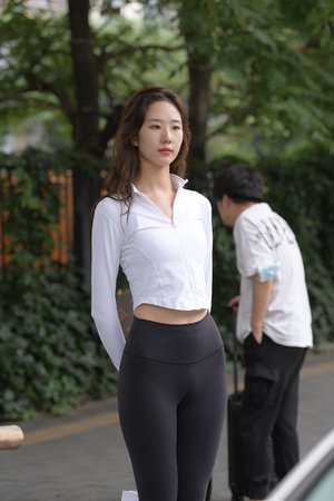 三根一起会坏掉的好痛视频